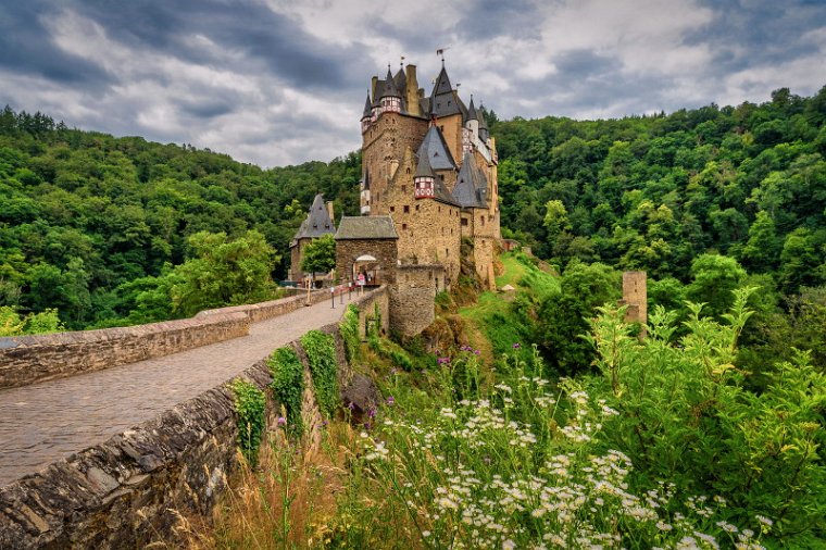 06 Burg Eltz.jpg